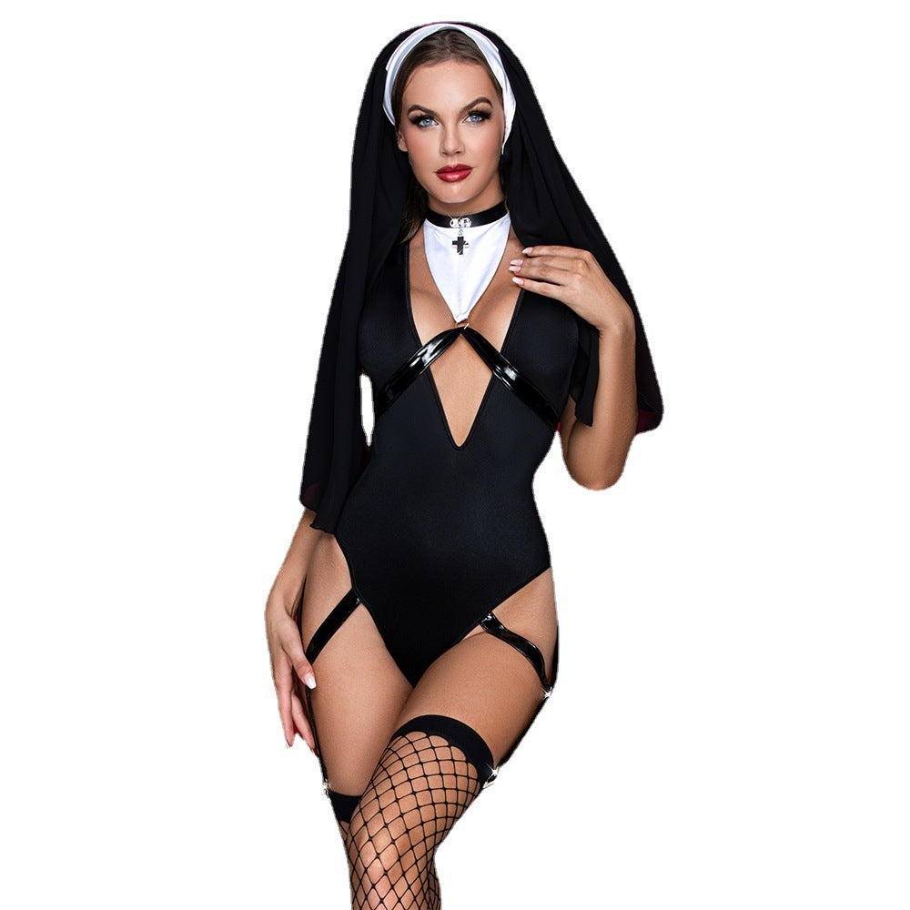 NEVY-TECH brings a premium women’s Halloween nun costume—perfect for cosplay parties, spooky nights, and horror-themed events.
