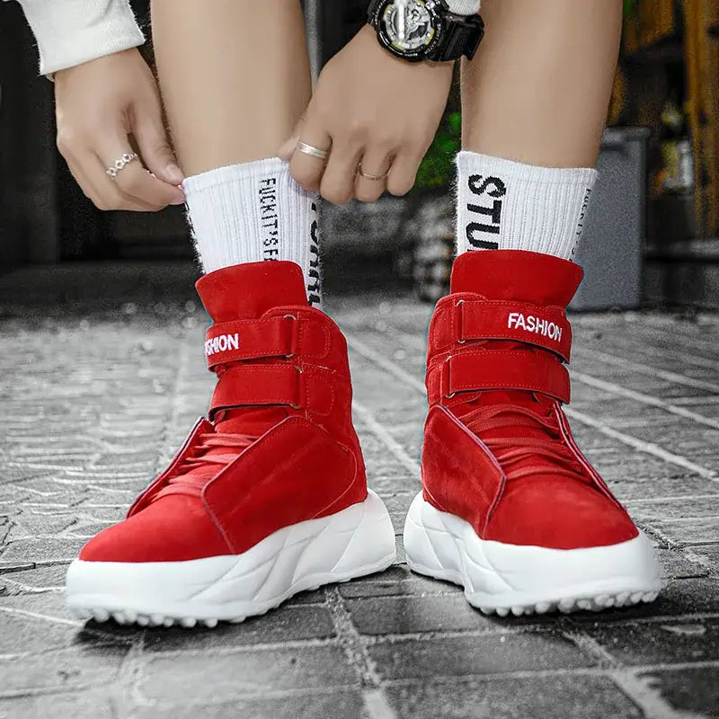 Men's breathable fashion sneakers – luxury casual trainers, lightweight loafers, running and race shoes for men