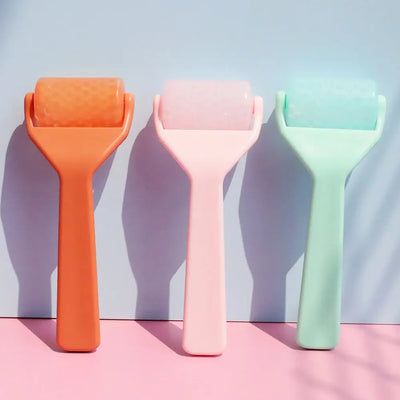 Facial Gel Ice Roller Massager – Skin Lifting and Pain Relief Beauty Tool for Face Massage and Skincare