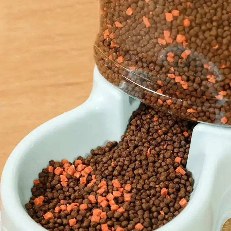 Nevytech adjustable pet carrier sling offers breathable comfort, secure support, and hands-free convenience—ideal for small dogs and cats.