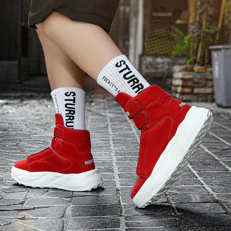 Nevytech men’s luxury sneakers offer breathable comfort, durable design, and modern style—perfect for casual or daily wear.