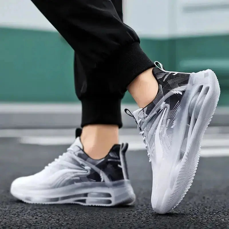 Nevytech Stylish and comfy men’s sneakers