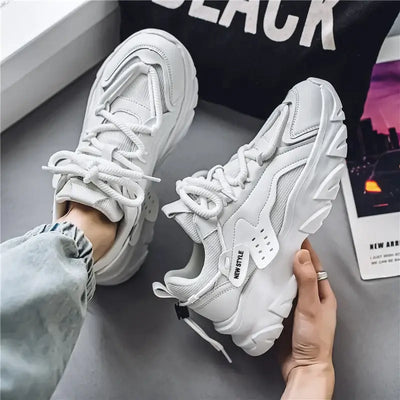 Men’s sport shoes – lightweight fashion street sneakers, lace-up white gym trainers, comfortable platform shoes