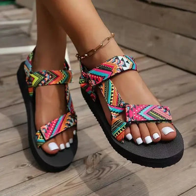 Summer flat women's sandals with hemp rope design – casual outdoor beach slippers, large size all-match footwear